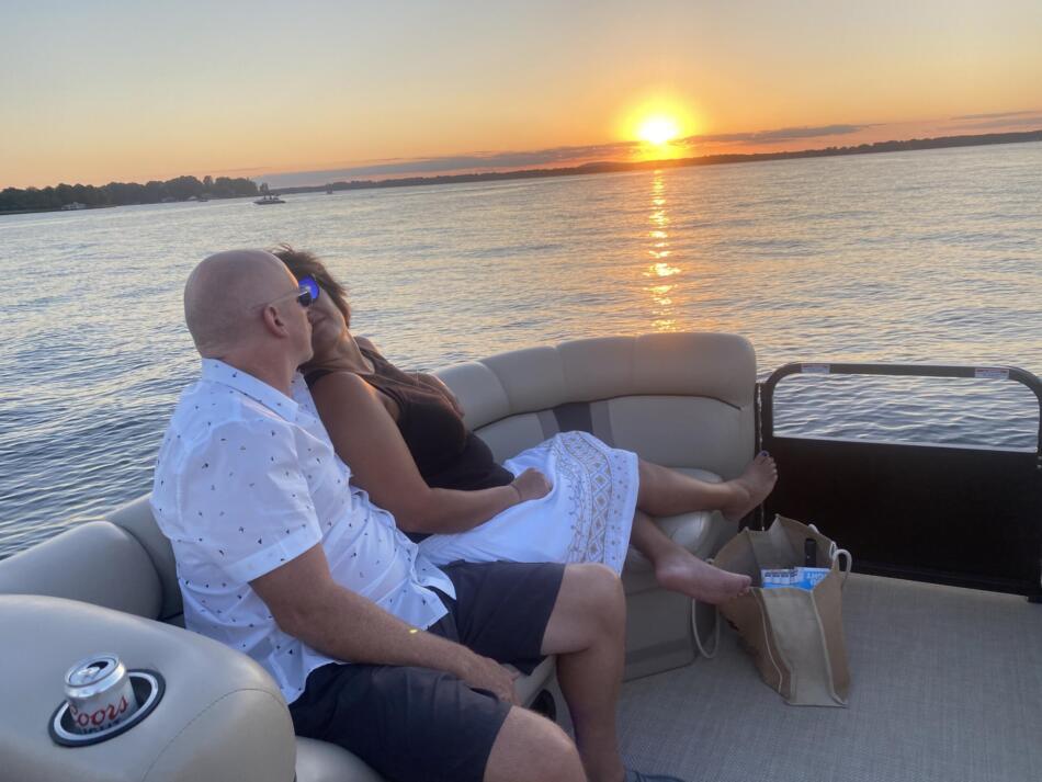 Romantic times with Party Pontoon boat charters.